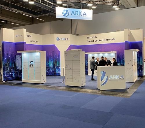 Arka Parcel lockers on display at Parcel+Post Expo 2022